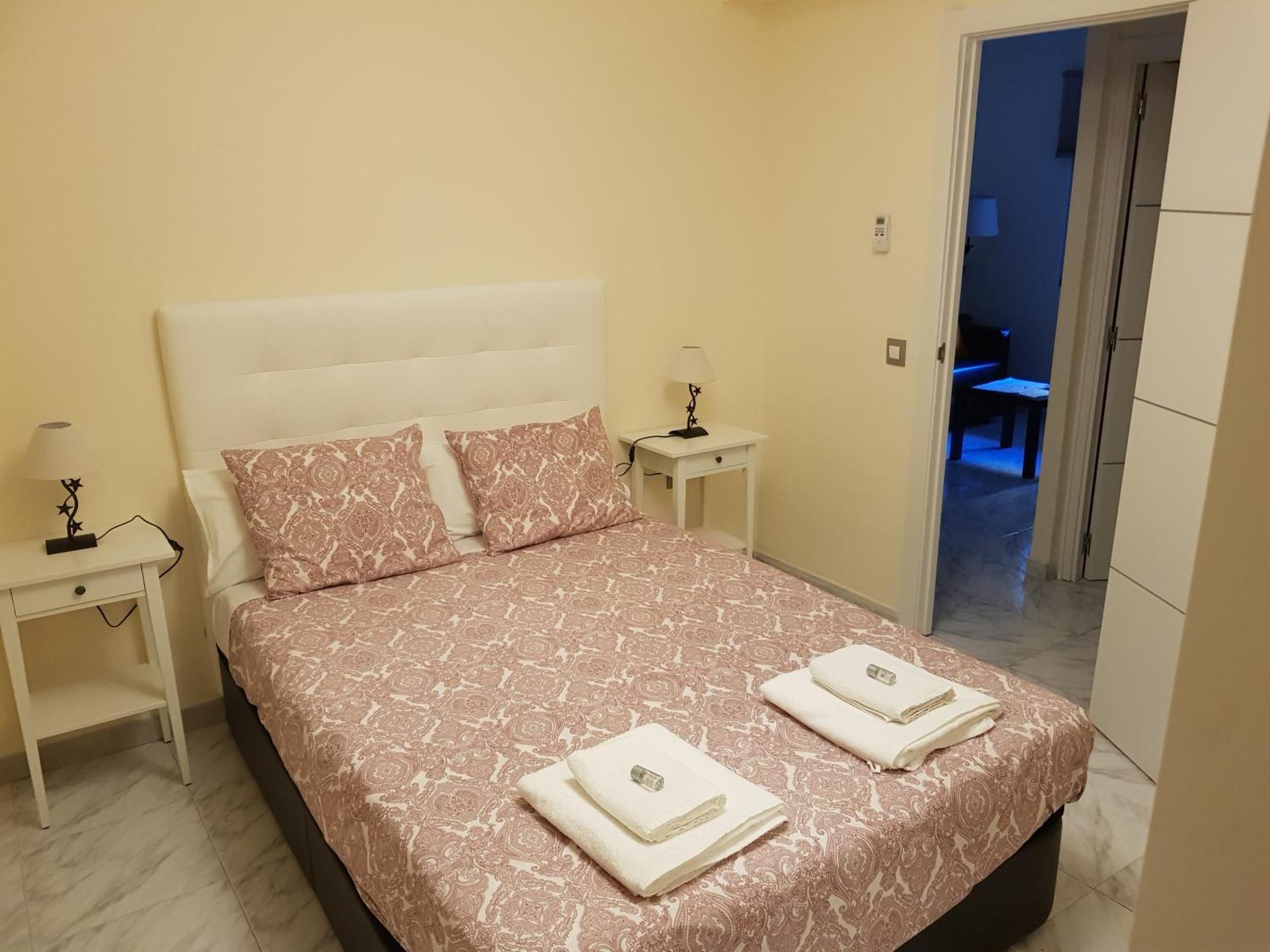 Sevilla Nervion Piso Con Patio Eksteriør billede